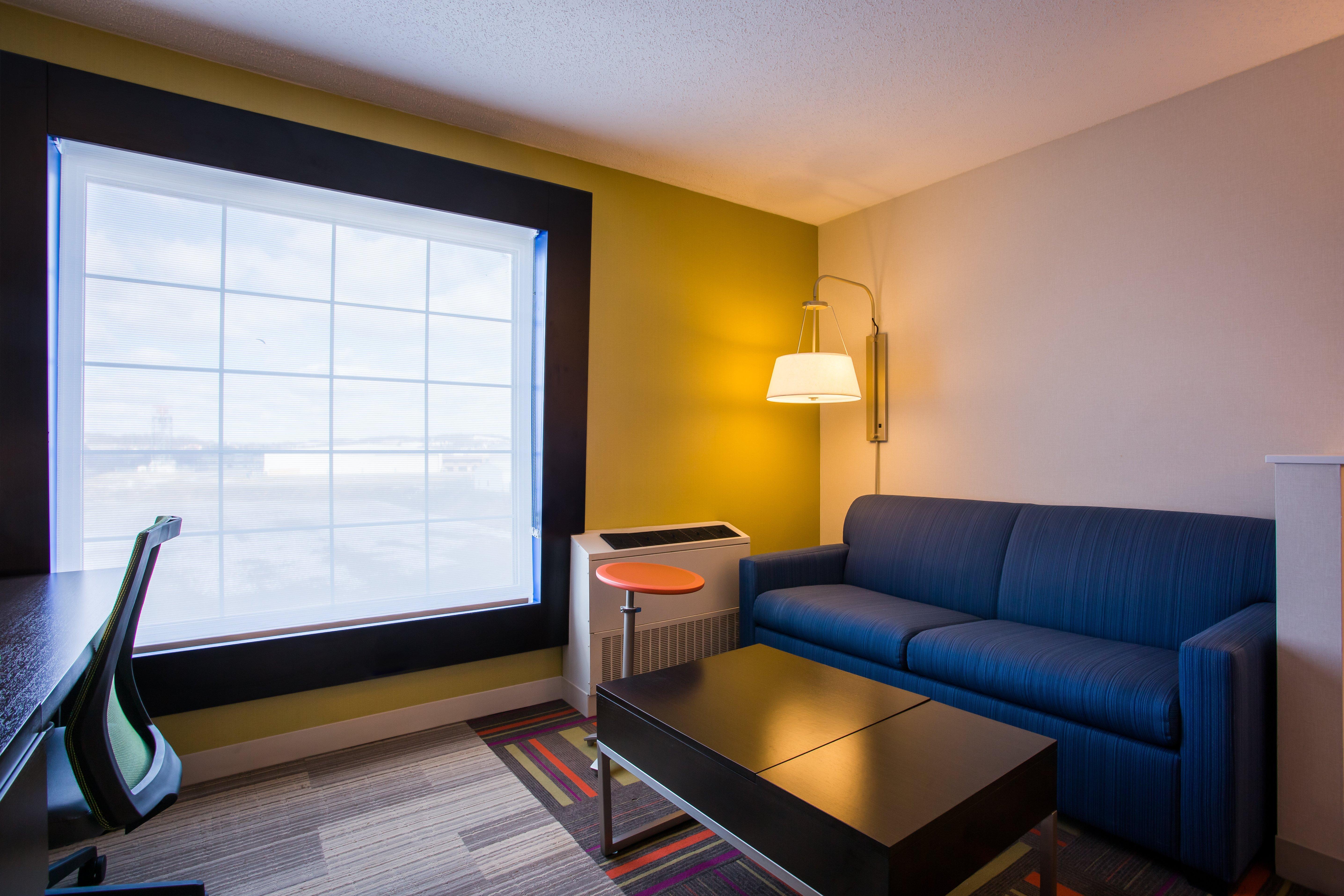 Holiday Inn Express Hotel & Suites Reading By Ihg Exterior foto
